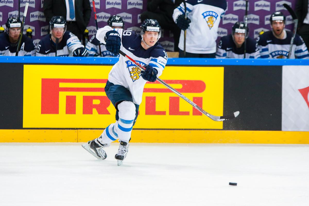 Switzerland 2 - 3 Finland