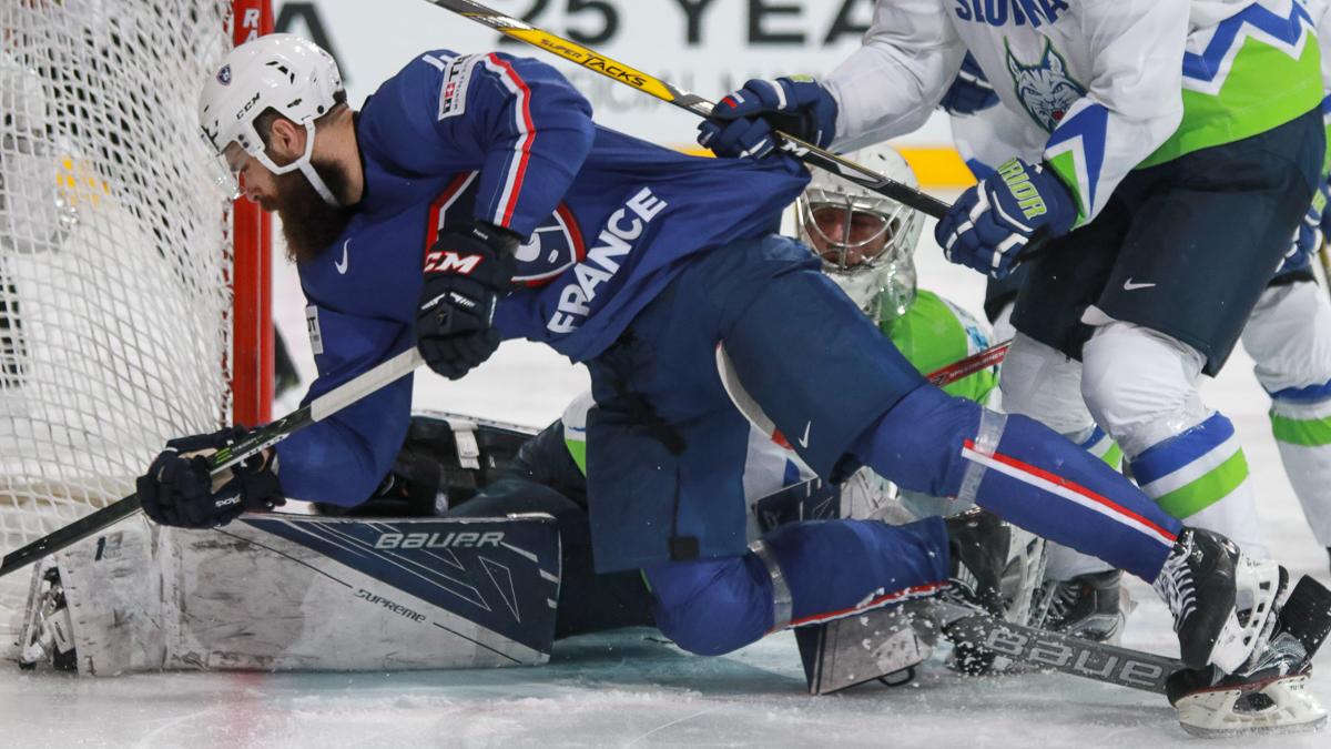 France 4 - 1 Slovenia