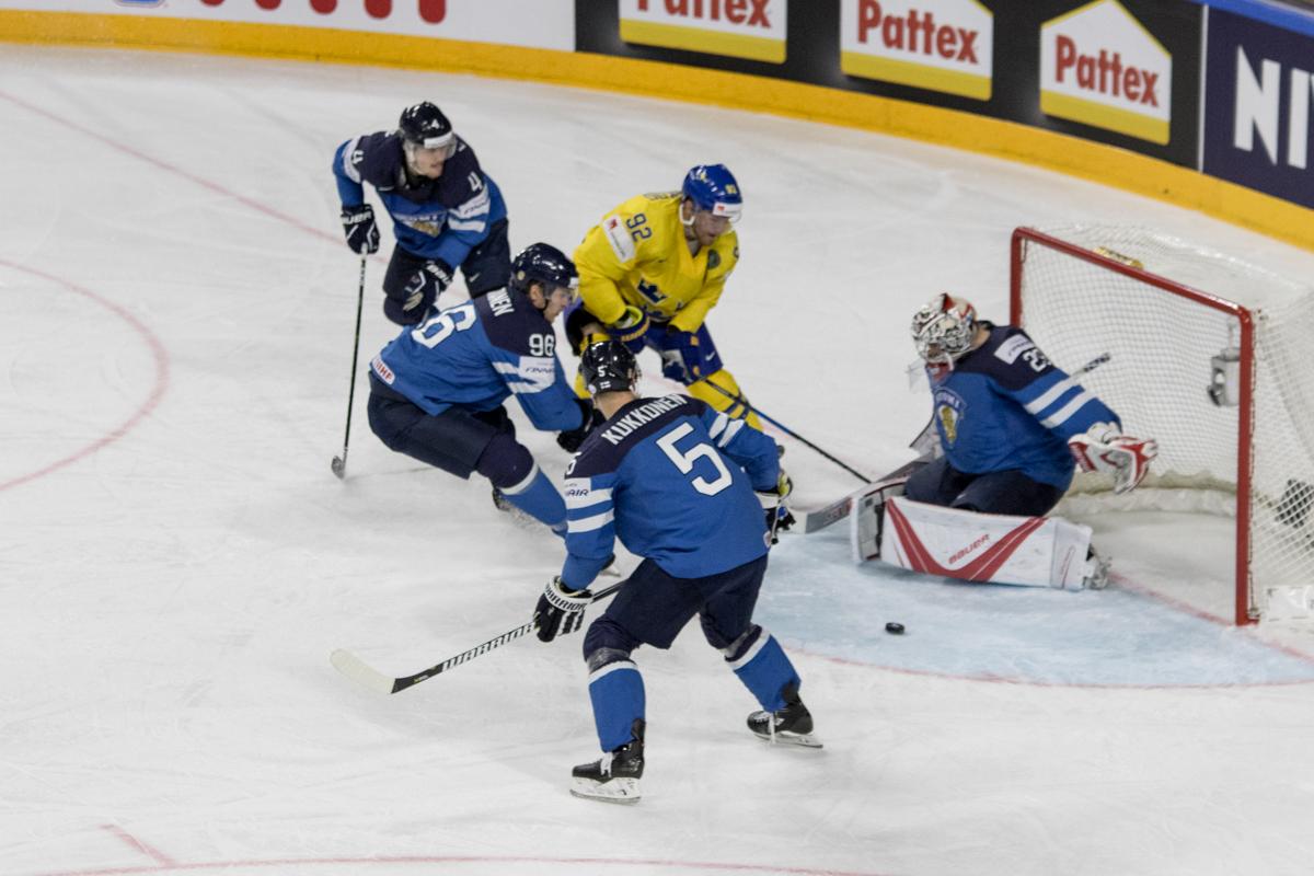 Sweden 4 - 1 Finland