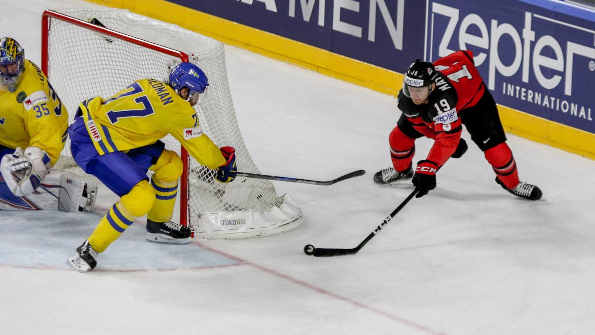 Canada 1 - 2 Sweden