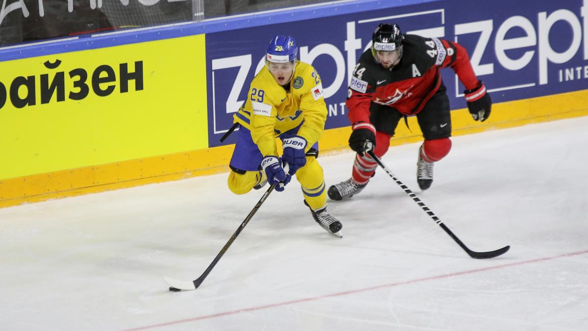 Canada 1 - 2 Sweden