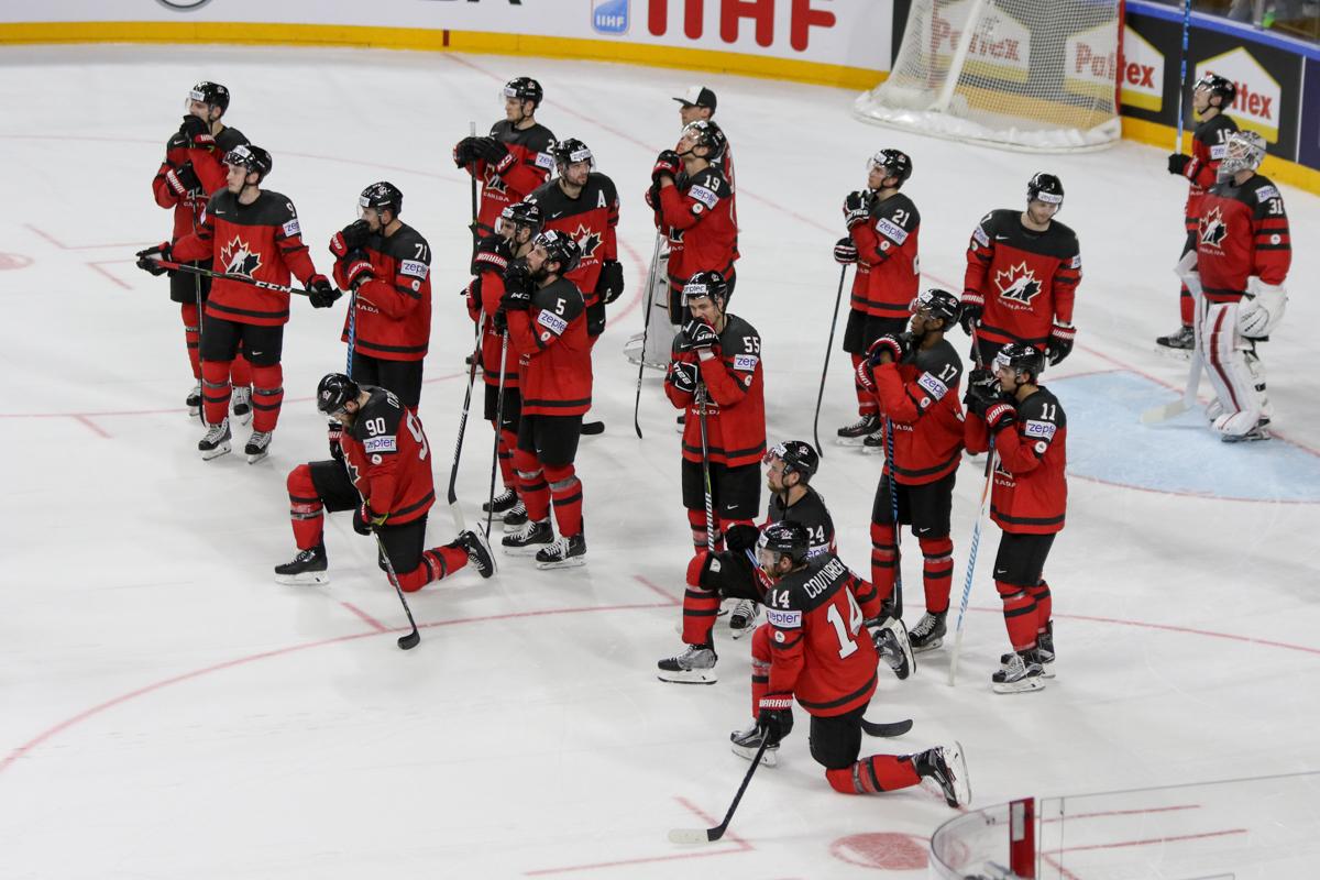 Canada 1 - 2 Sweden