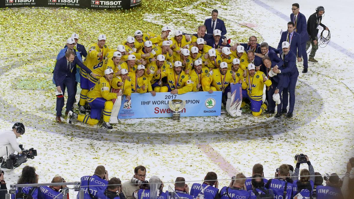 Canada 1 - 2 Sweden