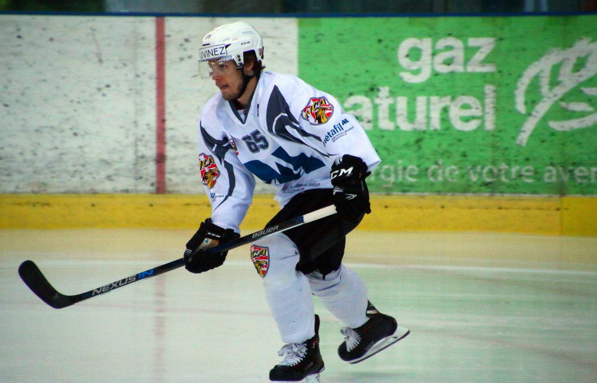 Chamonix  1 - 4 Ajoie