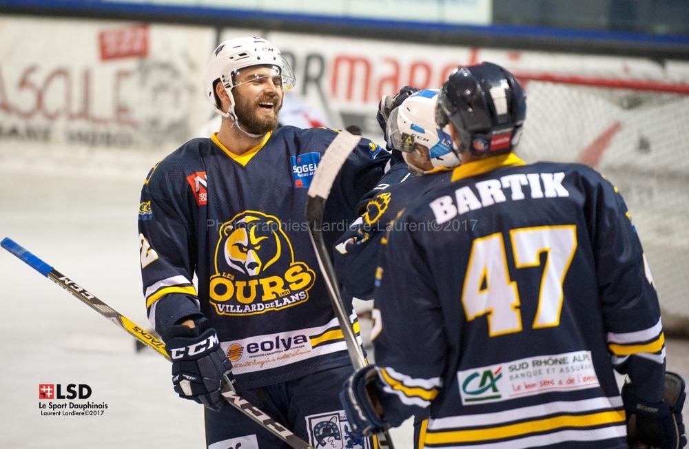 D2: Les Ours s'imposent largement  — Reportage