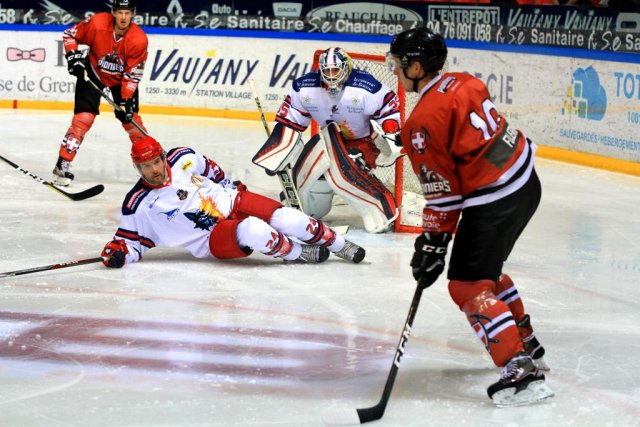 Photo hockey match Grenoble  - Chamonix  le 31/08/2017