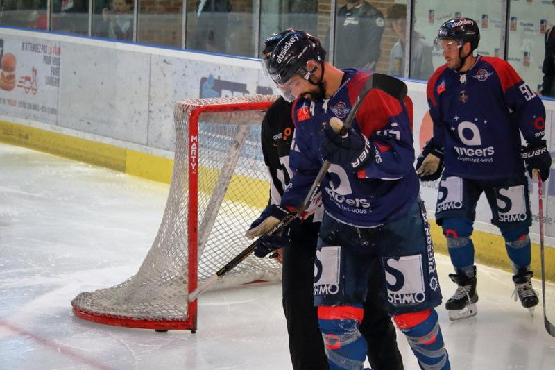 Angers  6 - 3 Brest 