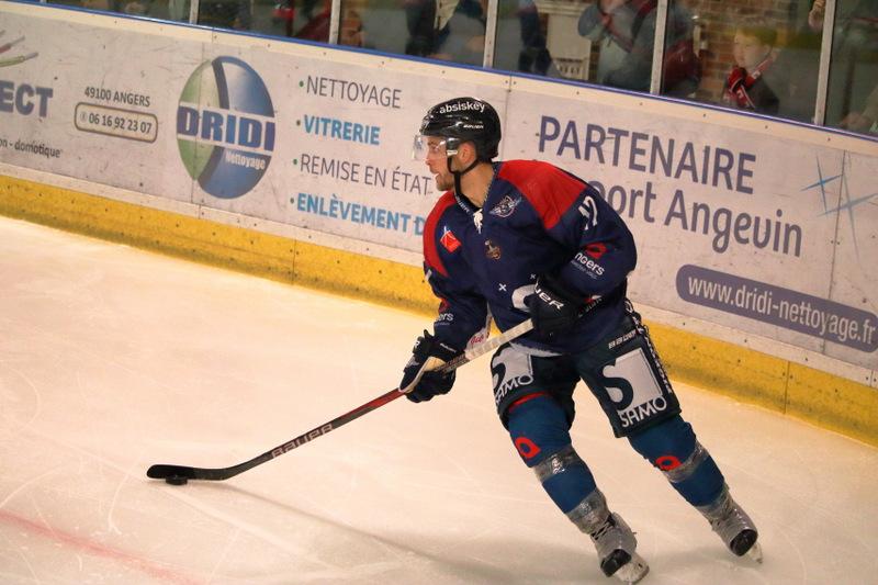Angers  6 - 3 Brest 