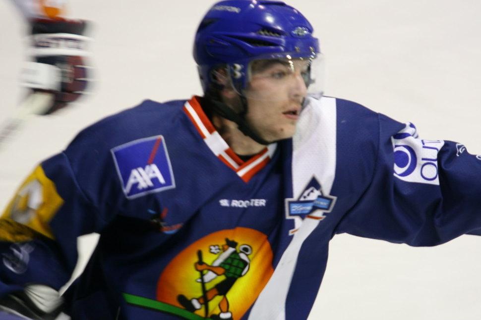 Mont-Blanc 1 - 4 Grenoble 