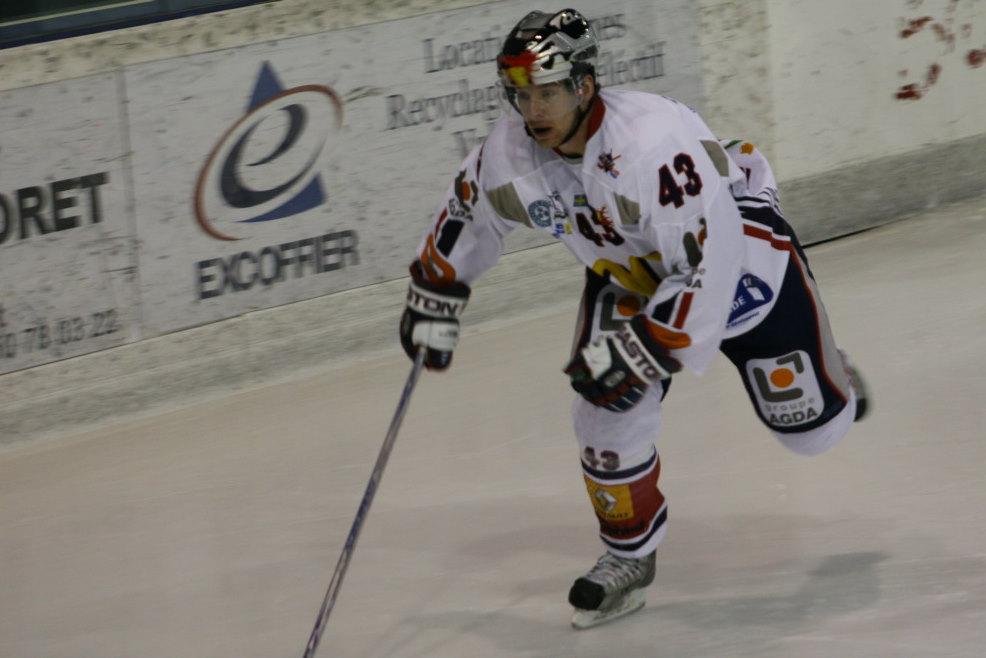 Mont-Blanc 1 - 4 Grenoble 