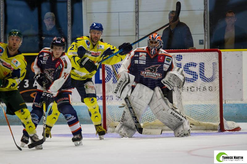 Clermont-Ferrand 7 - 0 Limoges