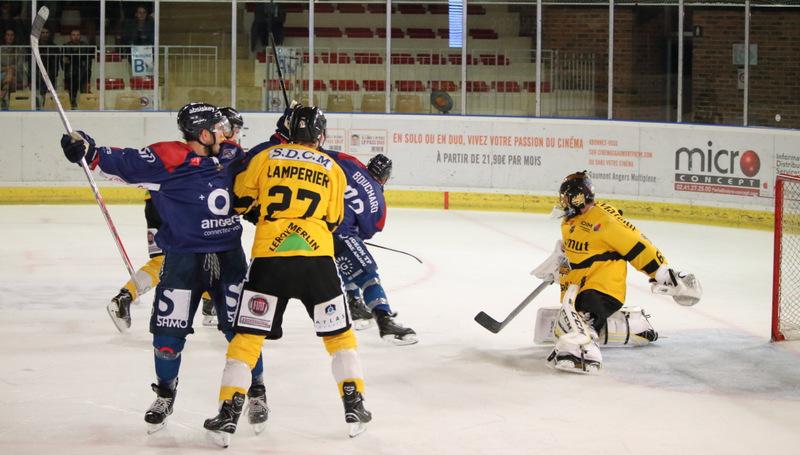 Angers  4 - 7 Rouen