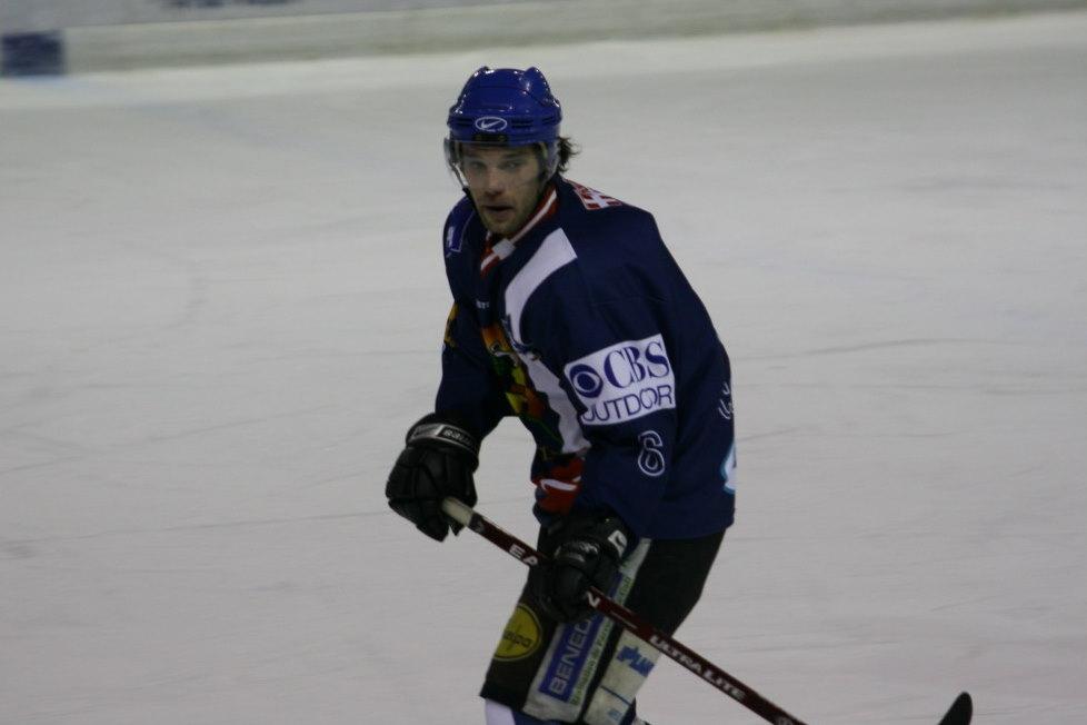 Mont-Blanc 1 - 4 Grenoble 