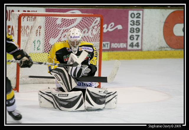 Rouen 3 - 0 Dijon 