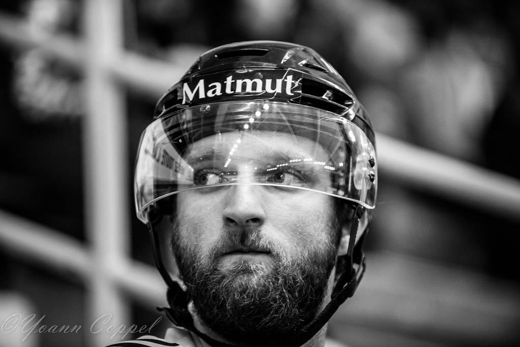 Chamonix  1 - 3 Rouen