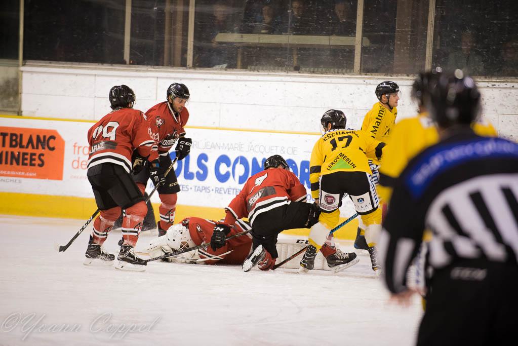 Chamonix  1 - 3 Rouen