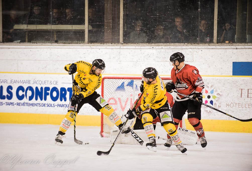 Chamonix  1 - 3 Rouen