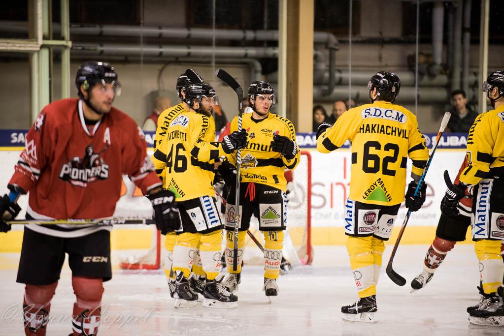 Chamonix  1 - 3 Rouen