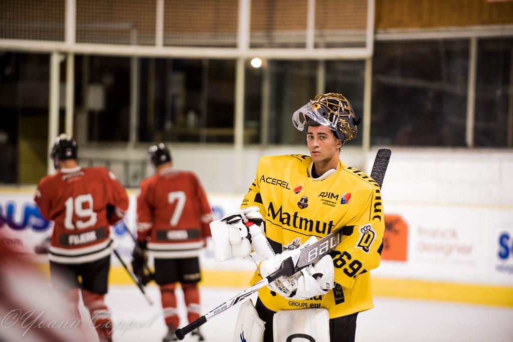 Chamonix  1 - 3 Rouen