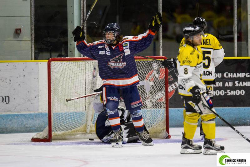 Clermont-Ferrand 8 - 5 Roanne