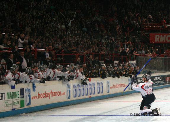 Rouen 2 - 3 Grenoble 
