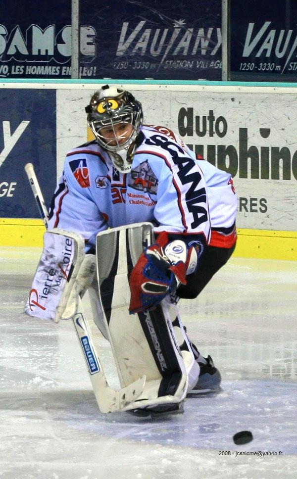 Grenoble  8 - 5 Angers 