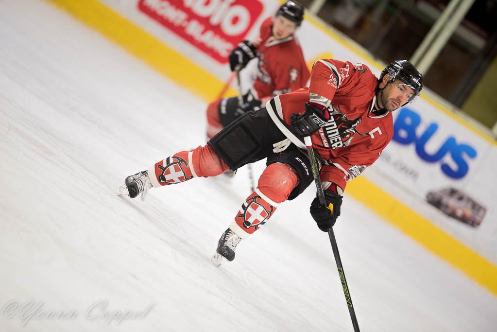 Chamonix  4 - 3 Mulhouse