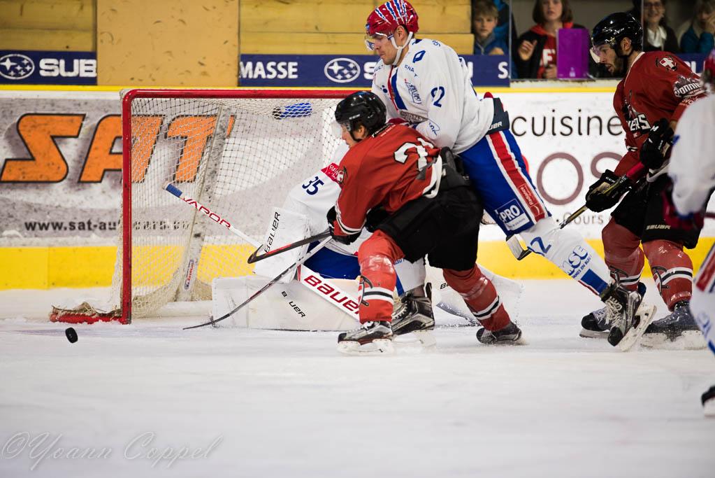 Chamonix  0 - 8 Lyon