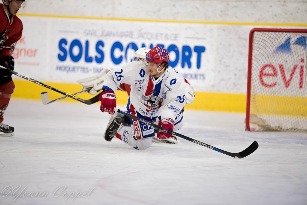 Chamonix  0 - 8 Lyon