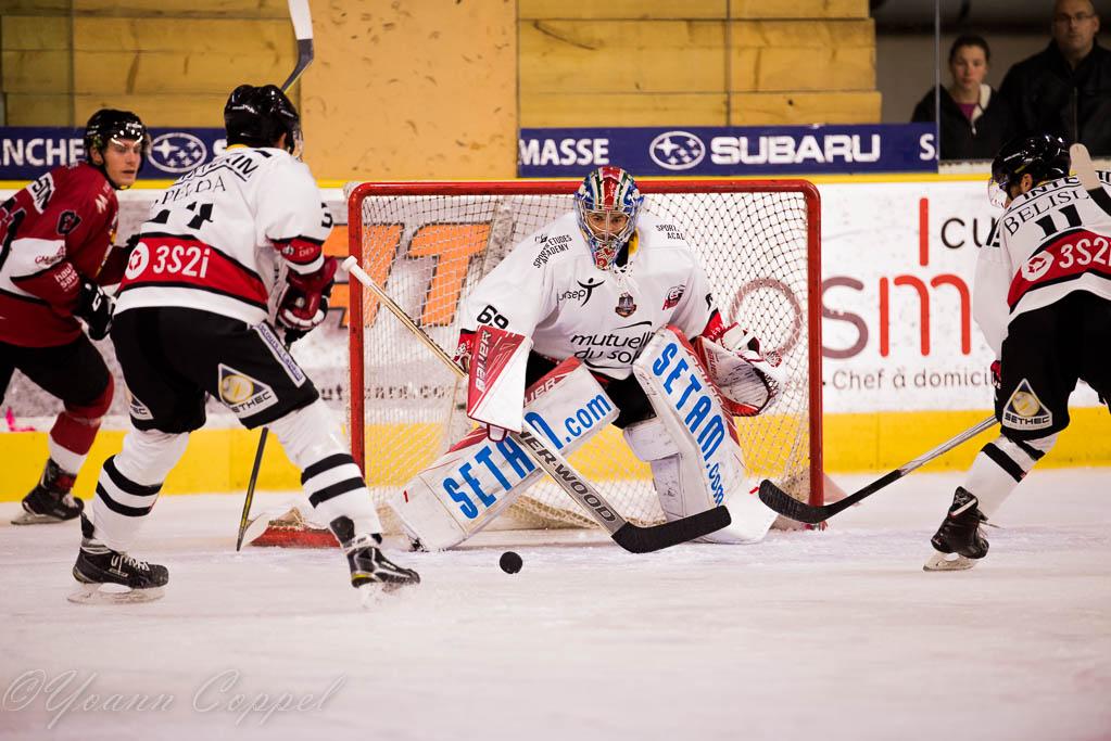 Chamonix  0 - 1 Nice