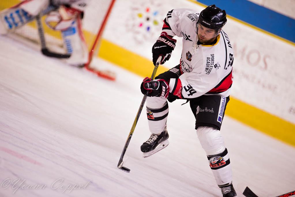 Chamonix  0 - 1 Nice