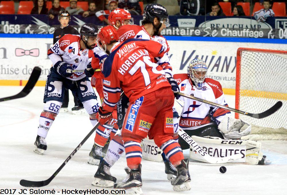 Grenoble  5 - 6 Angers 