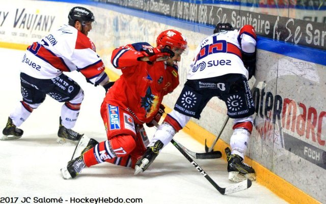 Photo hockey match Grenoble  - Angers  le 26/09/2017