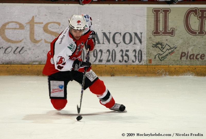 Briançon  4 - 3 Rouen