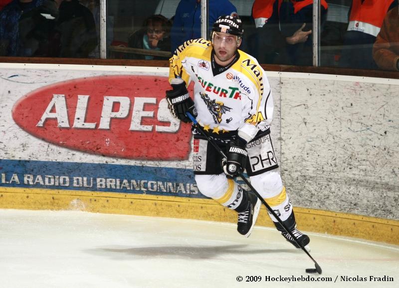 Briançon  4 - 3 Rouen