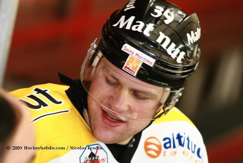 Briançon  4 - 3 Rouen
