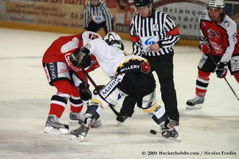 Briançon  4 - 3 Rouen