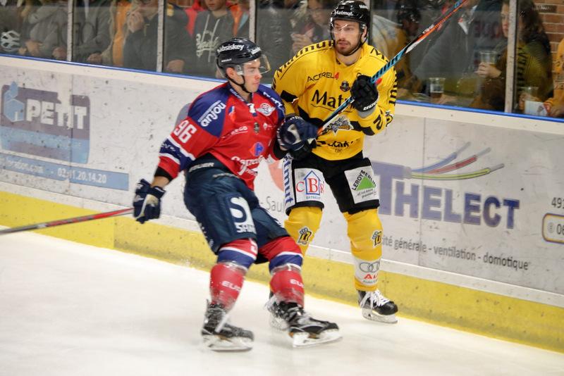 Angers  4 - 5 Rouen