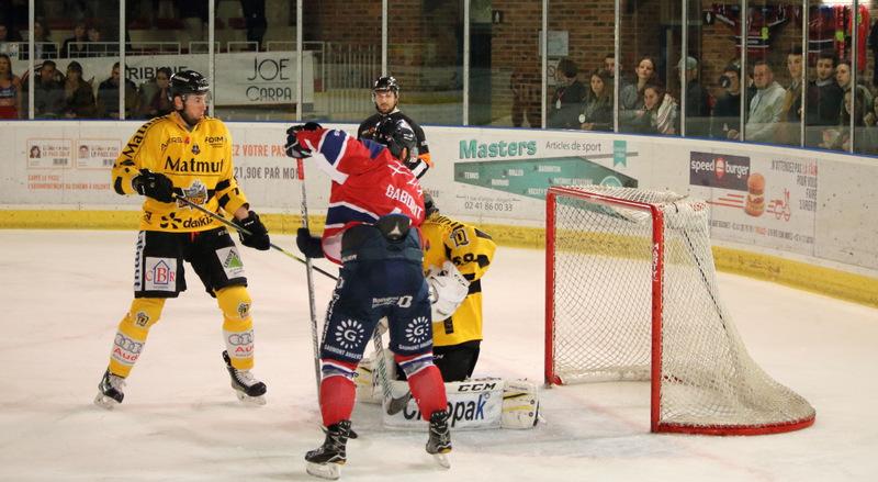 Angers  4 - 5 Rouen
