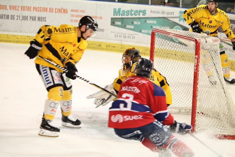 Angers  4 - 5 Rouen