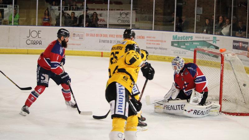 Angers  4 - 5 Rouen