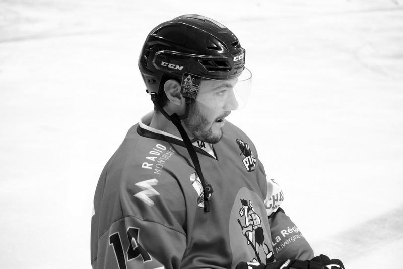 Chamonix  4 - 3 Strasbourg 