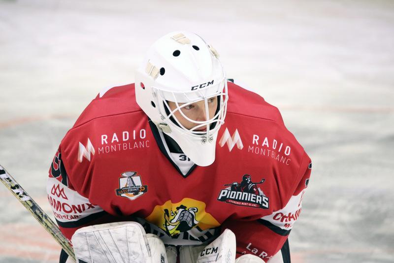 Chamonix  4 - 3 Strasbourg 