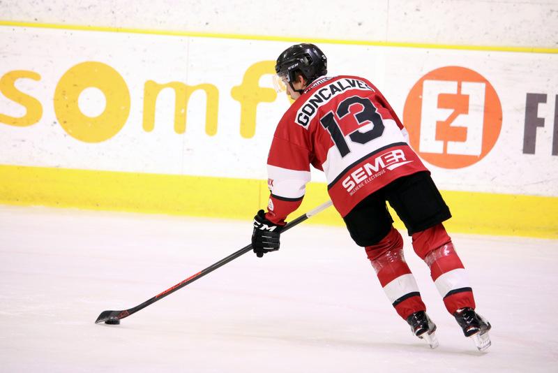 Chamonix  4 - 3 Strasbourg 