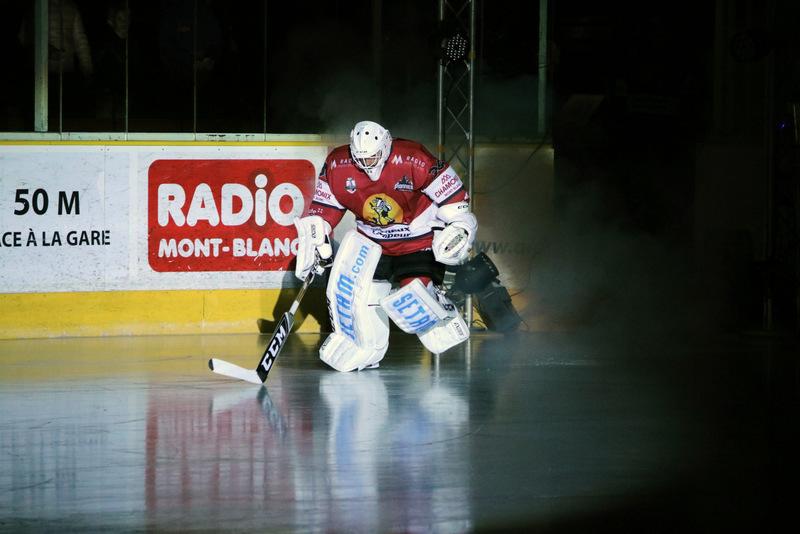 Chamonix  4 - 3 Strasbourg 