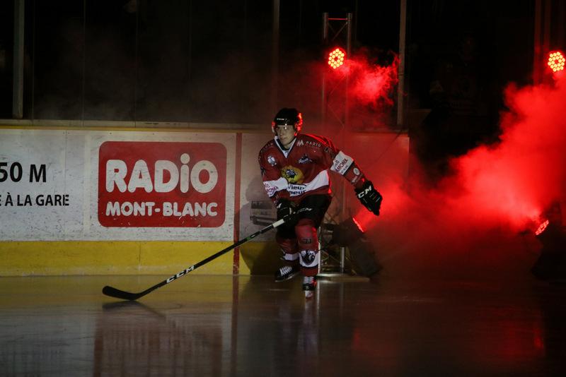 Chamonix  4 - 3 Strasbourg 