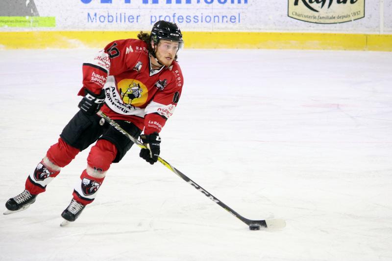 Chamonix  4 - 3 Strasbourg 