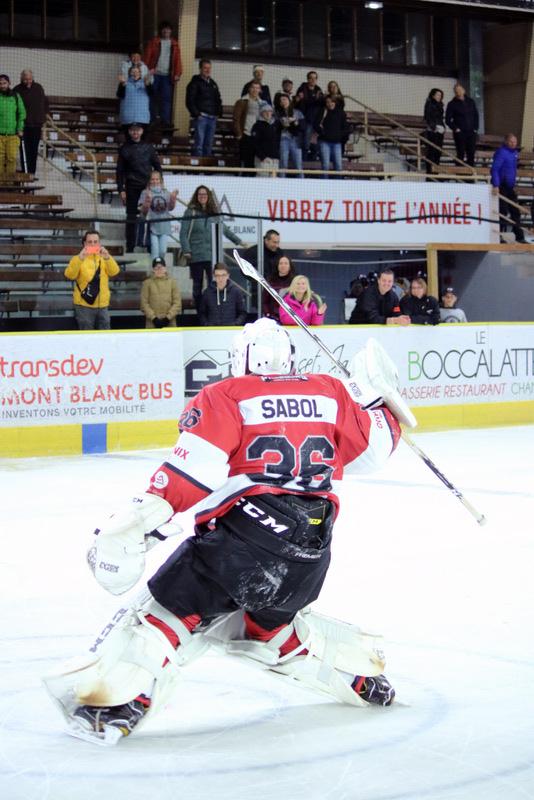 Chamonix  4 - 3 Strasbourg 