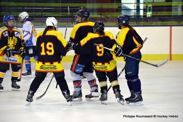 Photo hockey reportage Fem Elite : Besançon tête de liste