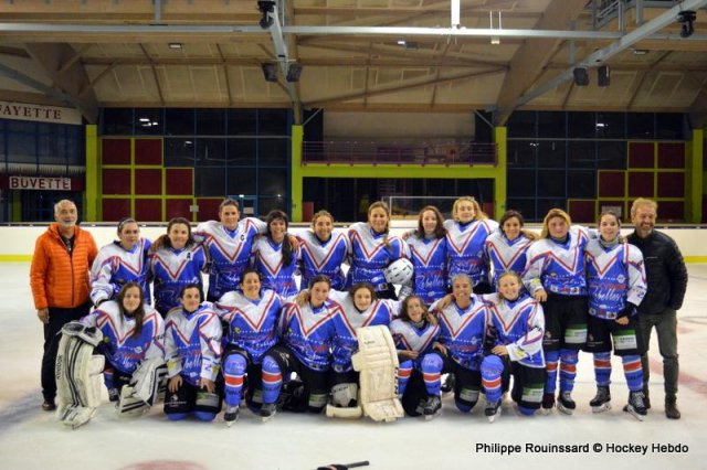 Photo hockey reportage Fem Elite : Besançon tête de liste